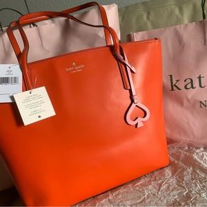 NWT kate spade Large Tote with light pink accent tag
